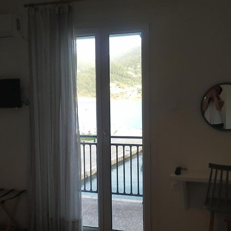 Molos House Skopelos Eksteriør billede