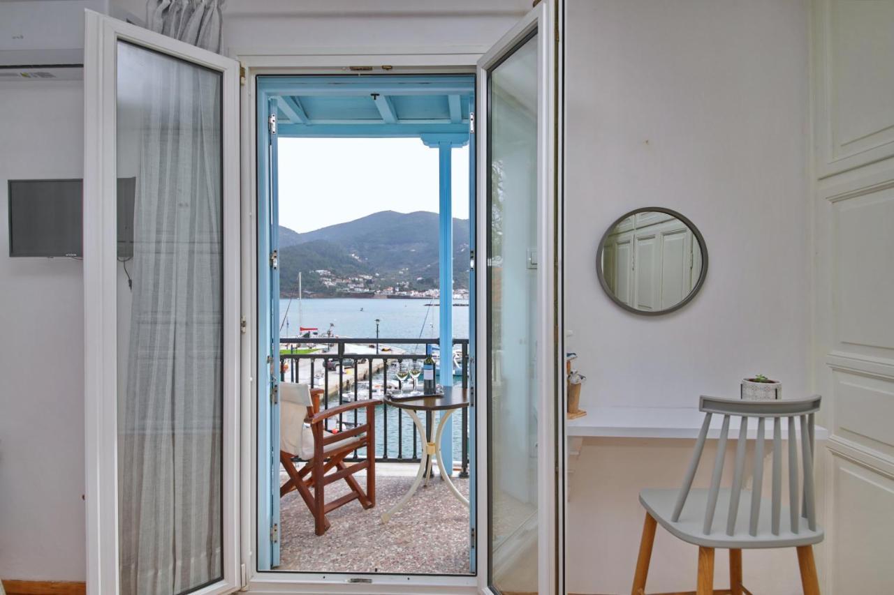 Molos House Skopelos Eksteriør billede